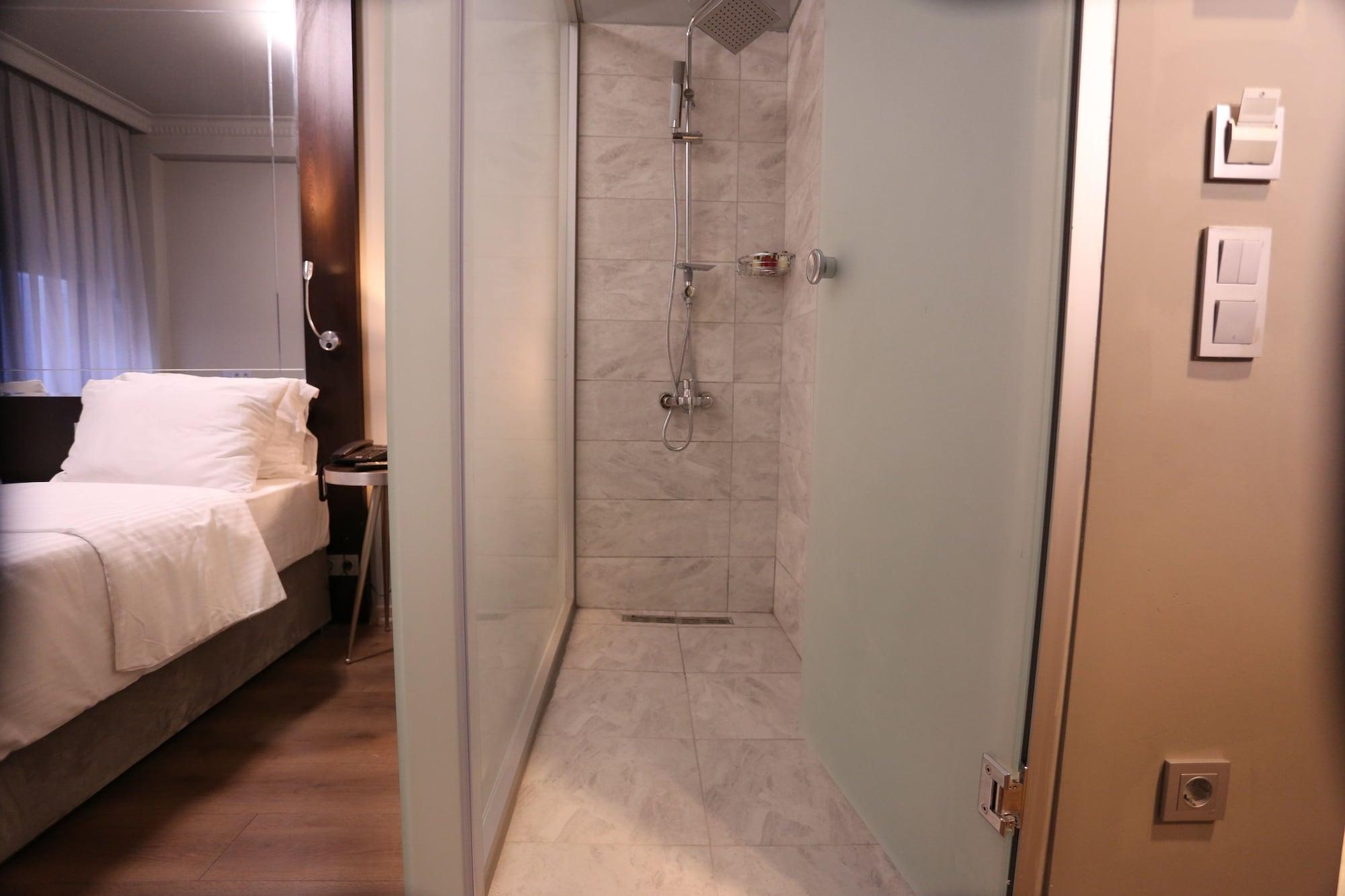 Ferman Pera Hotel Istanbul Exterior photo